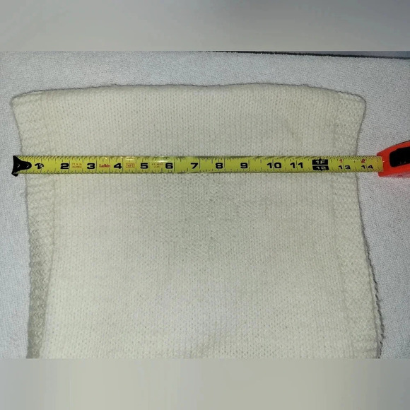 White vintage winter  scarf - Picture 4 of 6